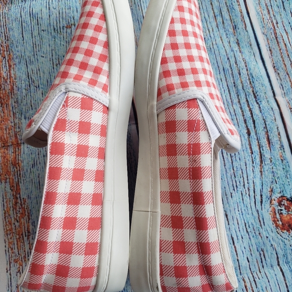 Lacoste Woman's Gazon Pink Gingham Slip-on Canvas - Picture 5 of 8